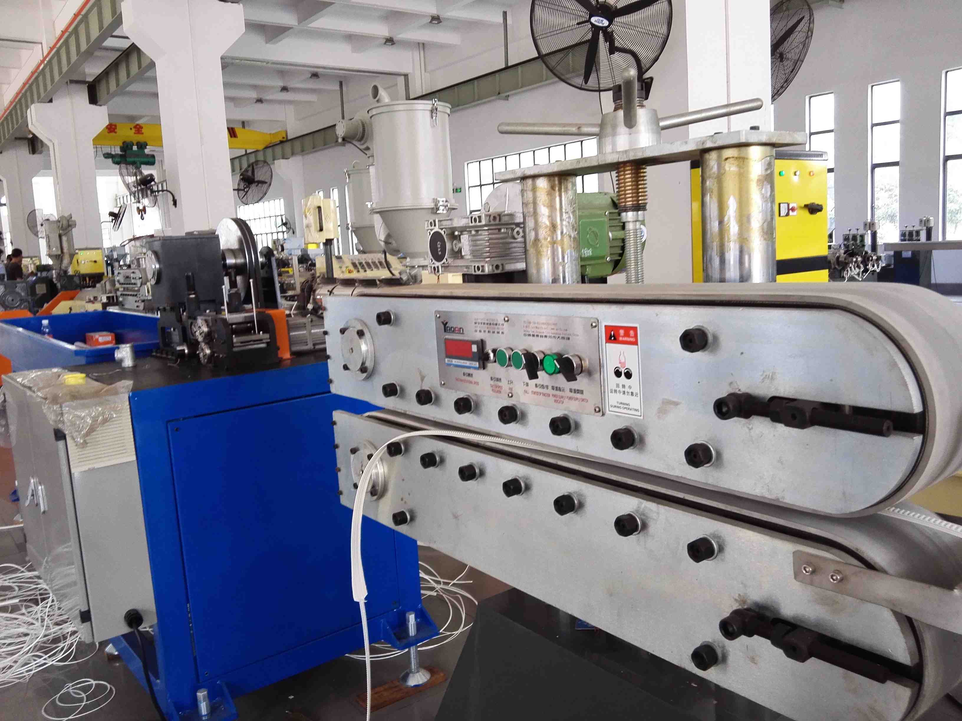 plastic belt machine