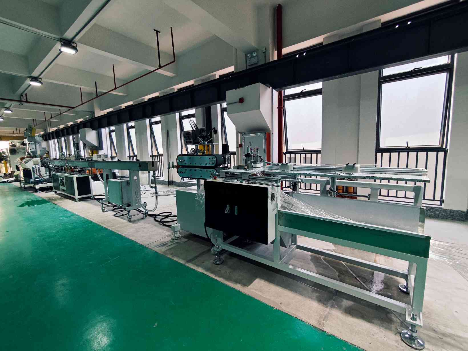 PMMA ACYLIC ROD EXTRUSION LINE