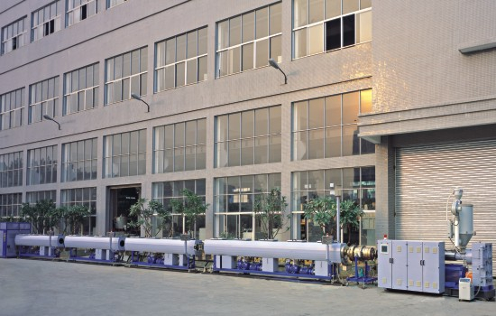 Large Caliber PE Water、Gas Pipe Extrusion Line