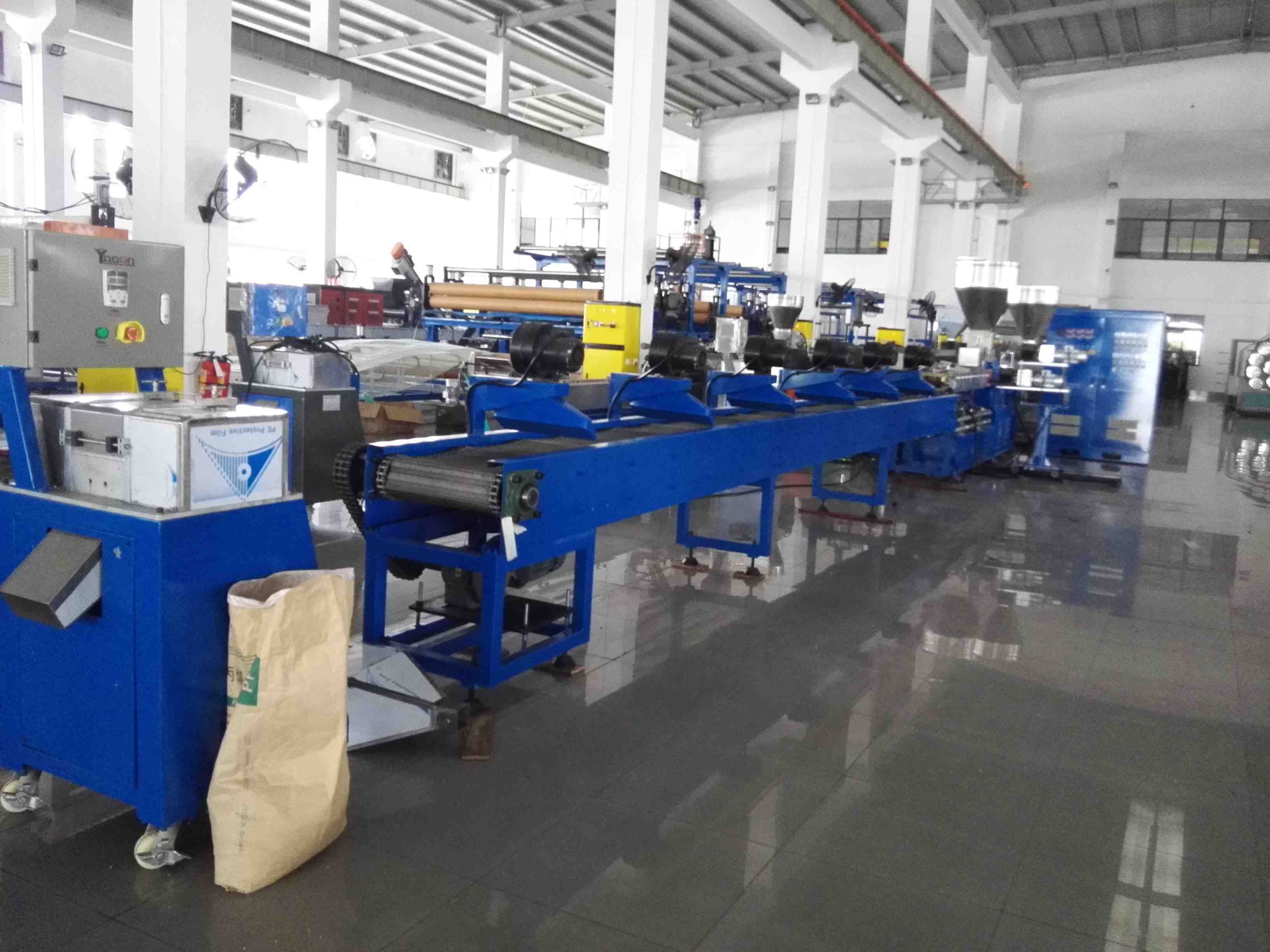 filler master batch machine