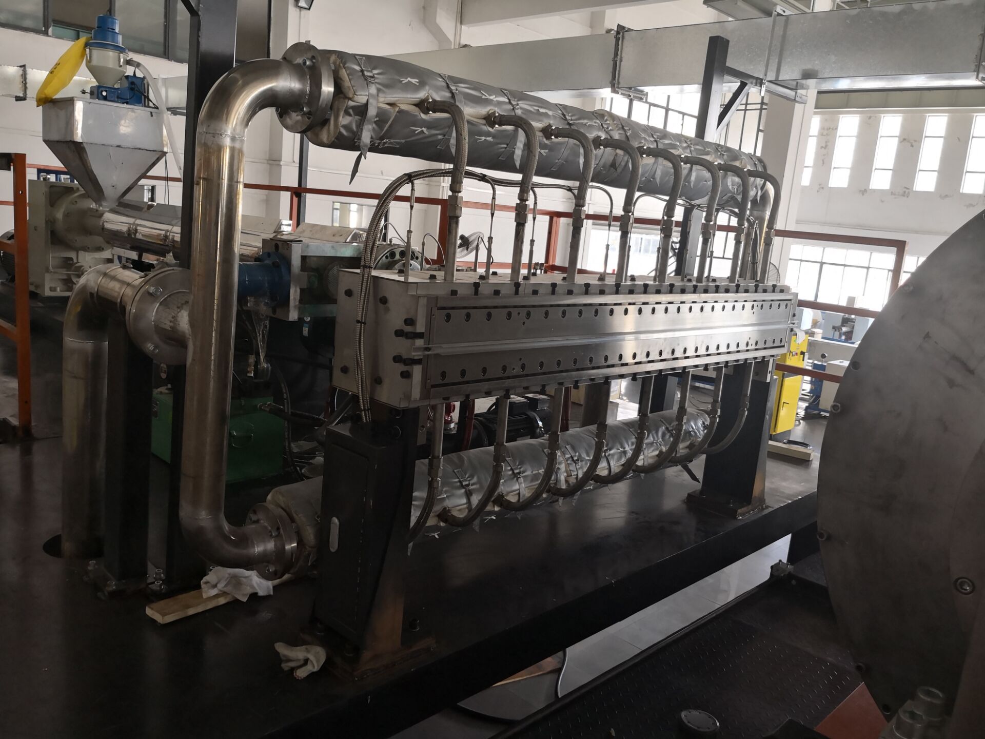 PP melt blown fabric machine